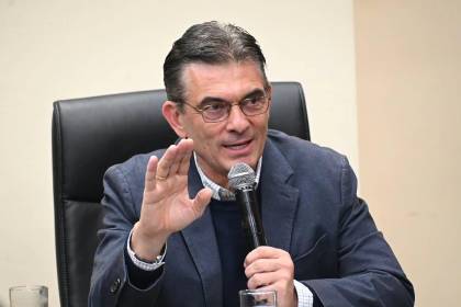 Paz sobre falta de diésel: “YPFB así no funciona bien, es necesario generar cambios”