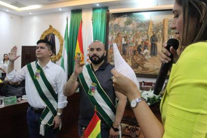 Concejo de Santa Cruz de la Sierra: Medrano jura como presidente y Miguel Fernández como vicepresidente