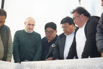 Estos son los cuatro puntos del acuerdo firmado entre el Gobierno y los choferes de La Paz