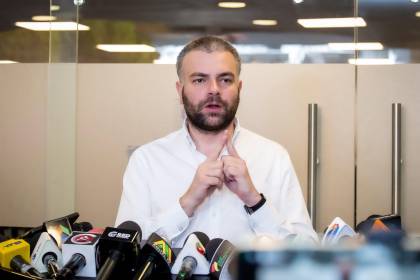 “Investiguen bancadas de los ministros, cómo votan”, pide Ormachea tras denuncia de que Mariaca tenía legisladores afines