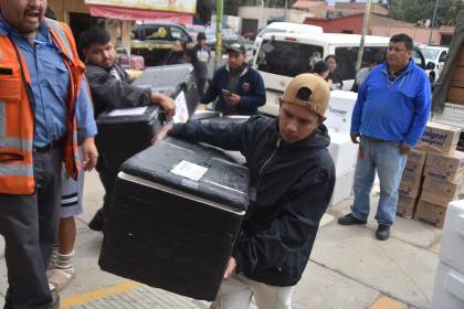 ¿Quieres enviar una encomienda vía aérea a La Paz? Seis claves imprescindibles que no puedes ignorar