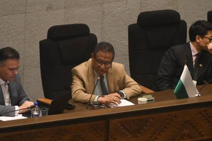 En sesión del Legislativo, Oviedo vincula a Mariaca con Marset y se retira sin responder preguntas 
