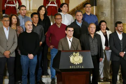 Rodrigo Paz dice que DS 5503 evitó el colapso del país y anuncia una “etapa que dará lugar a un nuevo decreto”