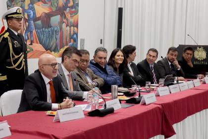 El 68% en el eje central piensa que el país va en la “dirección correcta”, según encuesta