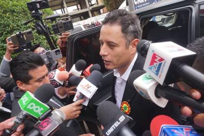 Lara dice que conformó un equipo jurídico para defender a los detenidos durante el siniestro aéreo en El Alto