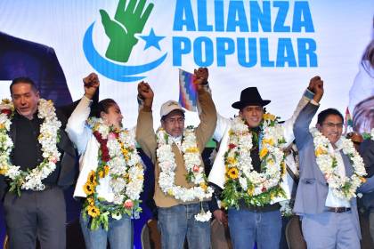 Mario Cronenbold ya no es jefe de campaña de Andrónico, informa Alianza Popular