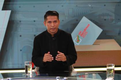 “Tenía que ordenar la casa”: Andrónico esperó respaldo de Evo para salir a hacer campaña