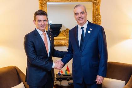 Bolivia y República Dominicana acuerdan explorar nichos de cooperación y el comercio