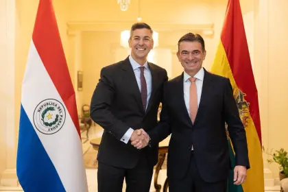 Peña: “Afirmo nuestro más firme rechazo a todo intento de desestabilizar” a Bolivia y “respaldo al presidente Paz”