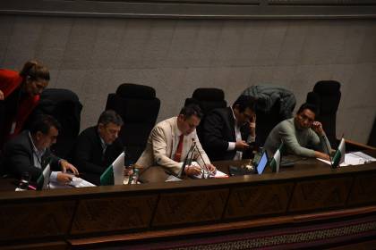 ALP: Lara declara cuarto intermedio para reunirse con jefes de bancada antes de la votación sobre el Estado de excepción
