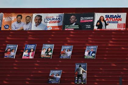 Chile afronta sus primeras presidenciales con voto obligatorio y busca al sucesor de Gabriel Boric