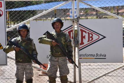 Si no se muestra a responsables de “sabotaje” en la gasolina, la población va seguir sin creer al Gobierno, dice exministro