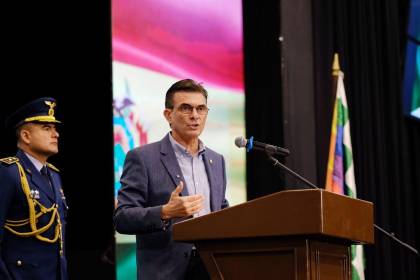 Presidente anuncia la construcción de nuevas cárceles para los corruptos del país 