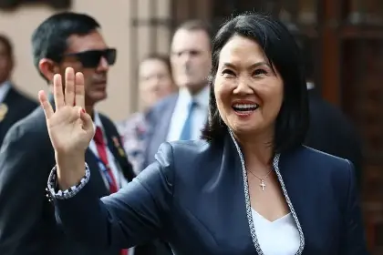 Keiko Fujimori asume el poder en Perú para enfrentar ola de crimen