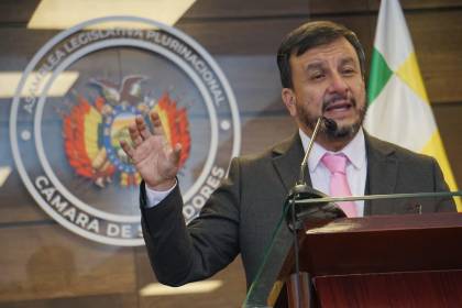 Asamblea Legislativa procede con la votación para censurar o ratificar al ministro Medinaceli