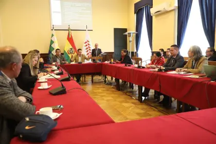 Ley corta para el TCP y comicios judiciales hasta junio, las dos medidas que acuerdan los jefes de bancada, según Yarhui