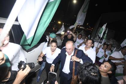 En vivo: Entrevista al candidato a gobernador de Santa Cruz, Otto Ritter