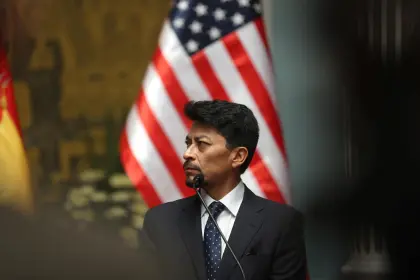 “Este acto es la renovación del pacto entre el Estado y su pueblo”, dice el ministro Aramayo sobre posesión