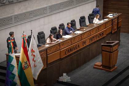 Diputados retoman la elección de vocales del TED de La Paz tras recibir el informe de la comisión que revisó las observaciones