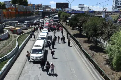 La Paz: Dirigente de transporte anuncia paro de 24 horas para este viernes en la ciudad y en vías interprovinciales