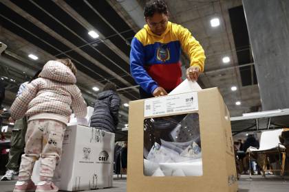 Se inicia la votación en la jornada de elecciones generales de Ecuador