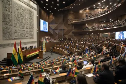 ALP instala sesión para tratar un crédito de $us 30 millones, receso legislativo y abrogación de leyes que regulan desmonte
