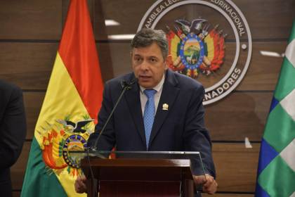 Ávila pide a Lara convocar a la comisión mixta para iniciar el proceso de elección del fiscal general