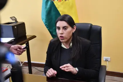 Viceministra Barrientos: “No hay recorte presupuestario, hay un techo del 20% hasta que se apruebe el PGE”