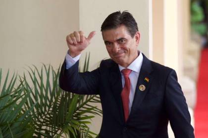 “Make the continent great again”: El mensaje en inglés de Paz y el video desde la cumbre de Trump 