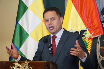 Lara dice que pedirá a Paz un informe sobre el vuelo y sus gastos en EEUU: “Usa el avión asignado a la Vicepresidencia”
