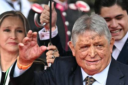 Expresidente Jaime Paz Zamora es sometido a un chequeo médico en Santa Cruz de la Sierra 