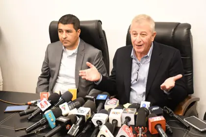 Gasolina desestabilizada: Comisión investigadora apunta a un decreto de Arce que baja los parámetros de calidad 