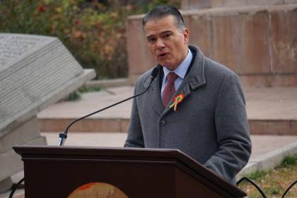 “Protesta pacífica sí, bloqueos no y diálogo siempre”, dice ministro de Defensa ante anuncios de bloqueos
