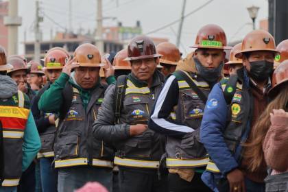 Tras la protesta de asalariados, mineros cooperativistas marchan en La Paz y rechazan denuncias de avasallamiento
