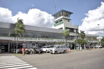 Hasta el miércoles no entregarán combustible de aviación en el aeropuerto El Trompillo, reportan pilotos