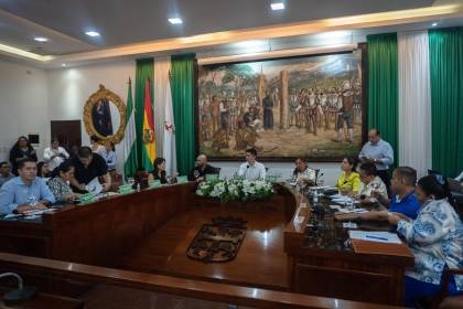 Medrano anuncia sesión para elegir alcalde interino, concejal Terrazas dice que no hay convocatoria