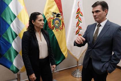 Tras renuncia de presidenta de YPFB, analista dice que falta una explicación sobre el sector energético