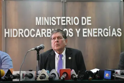 Ministro Blanco: “Se harán mesas técnicas para el ingreso de Petrobras en toda la cadena de hidrocarburos”