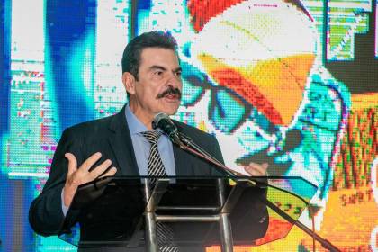 Manfred confirma una cómoda victoria y se queda en la silla edil de Cochabamba hasta 2031