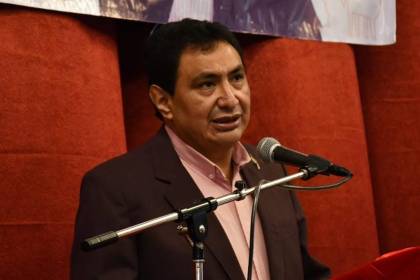 Exdiputado arremete contra el vicepresidente por almuerzo por Bs 100.000