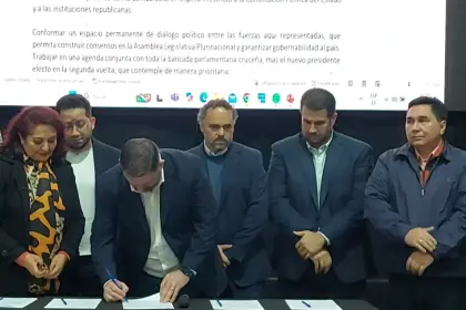 CAO y parlamentarios electos firman acuerdo para impulsar la producción y la seguridad jurídica