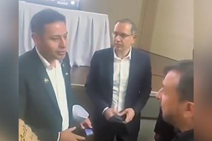 Lara discute con el ministro de Hidrocarburos y el presidente de YPFB por las cisternas varadas y la gasolina que dañó motores