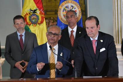 Misión de alto nivel de la OEA arriba este jueves a Santa Cruz para reunirse con sectores sociales y empresariales
