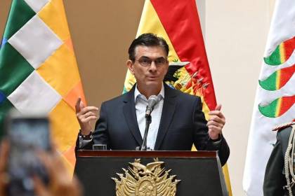 Paz anuncia que la ley para ratificar el crédito del FMI la enviará al Legislativo la próxima semana 