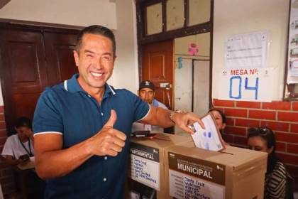 Lejos del MAS, Cronenbold vuelve a la Alcaldía de Warnes con una sólida victoria: “No les vamos a fallar”, promete