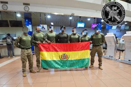 Militares de Bolivia viajan a Paraguay para participar de un ejercicio de fuerzas especiales organizado por EEUU