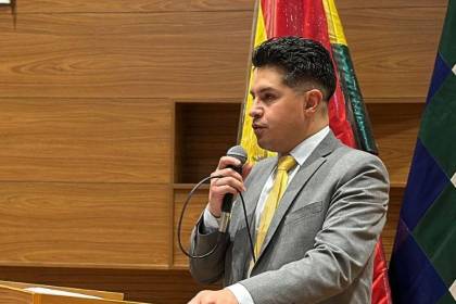 “Deben empezar a temblar”: Diputado que denunció a Condori desafía a Evo que se entregue a la Justicia