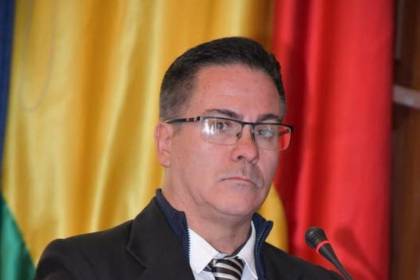 La Asamblea Legislativa designa a José Armando Urioste Viera como fiscal general interino