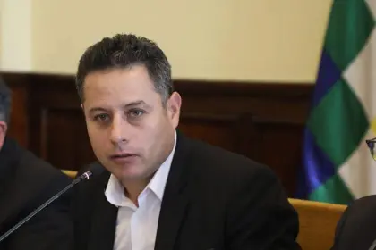 Lara dice que si pudiera reunirse con Paz le diría que “hay que dejar las diferencias de lado y mirar para adelante”