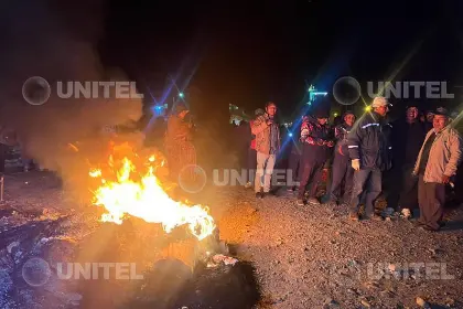 Este miércoles se inicia el tercer día de bloqueos con Cochabamba aislada y otros departamentos con protestas